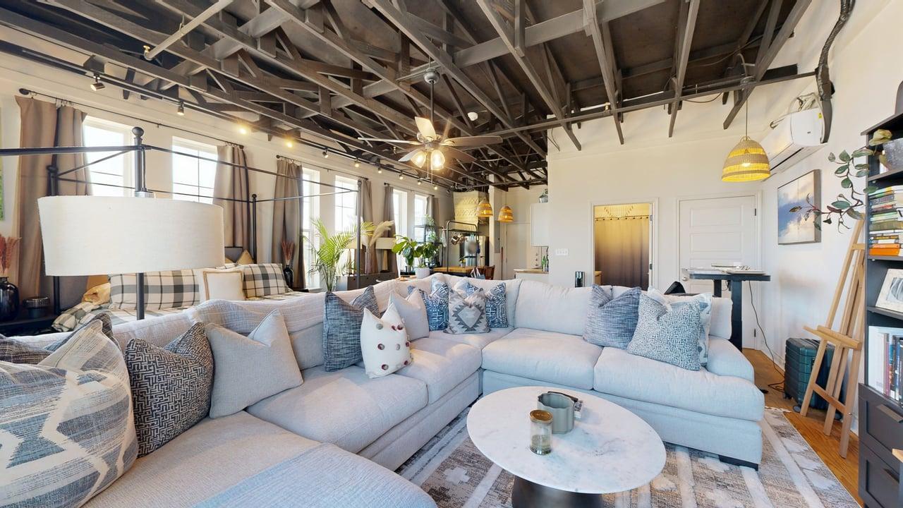 305 W 27th Street, Suite 331 property image