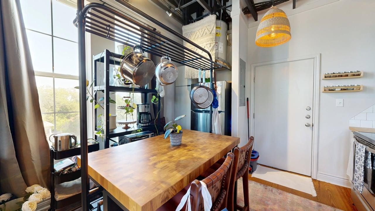 305 W 27th Street, Suite 331 property image