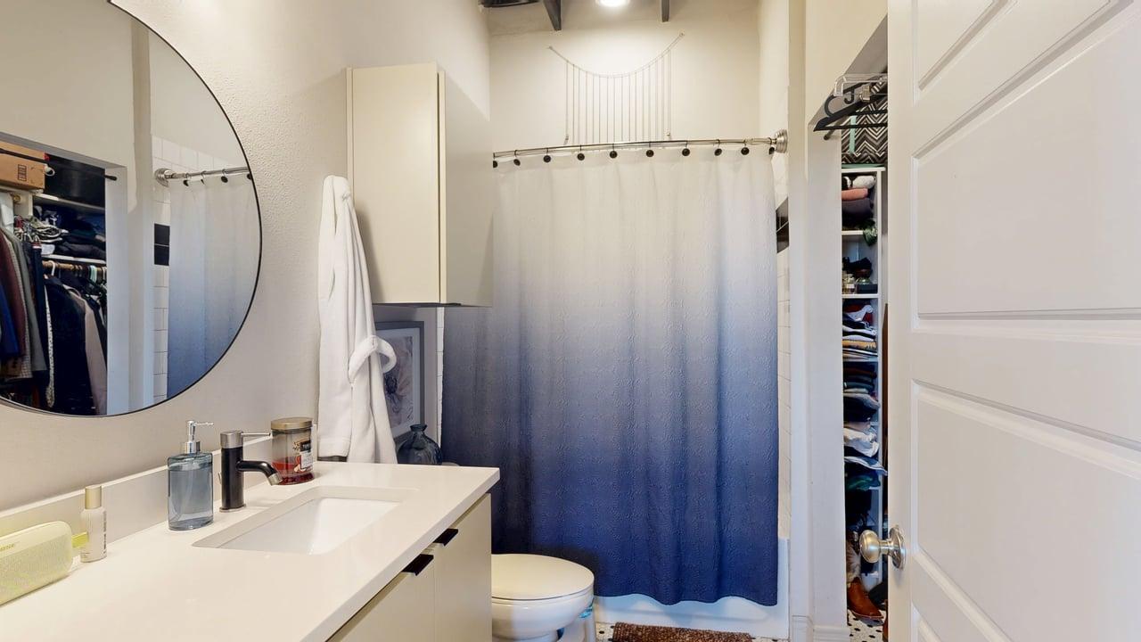 305 W 27th Street, Suite 331 property image