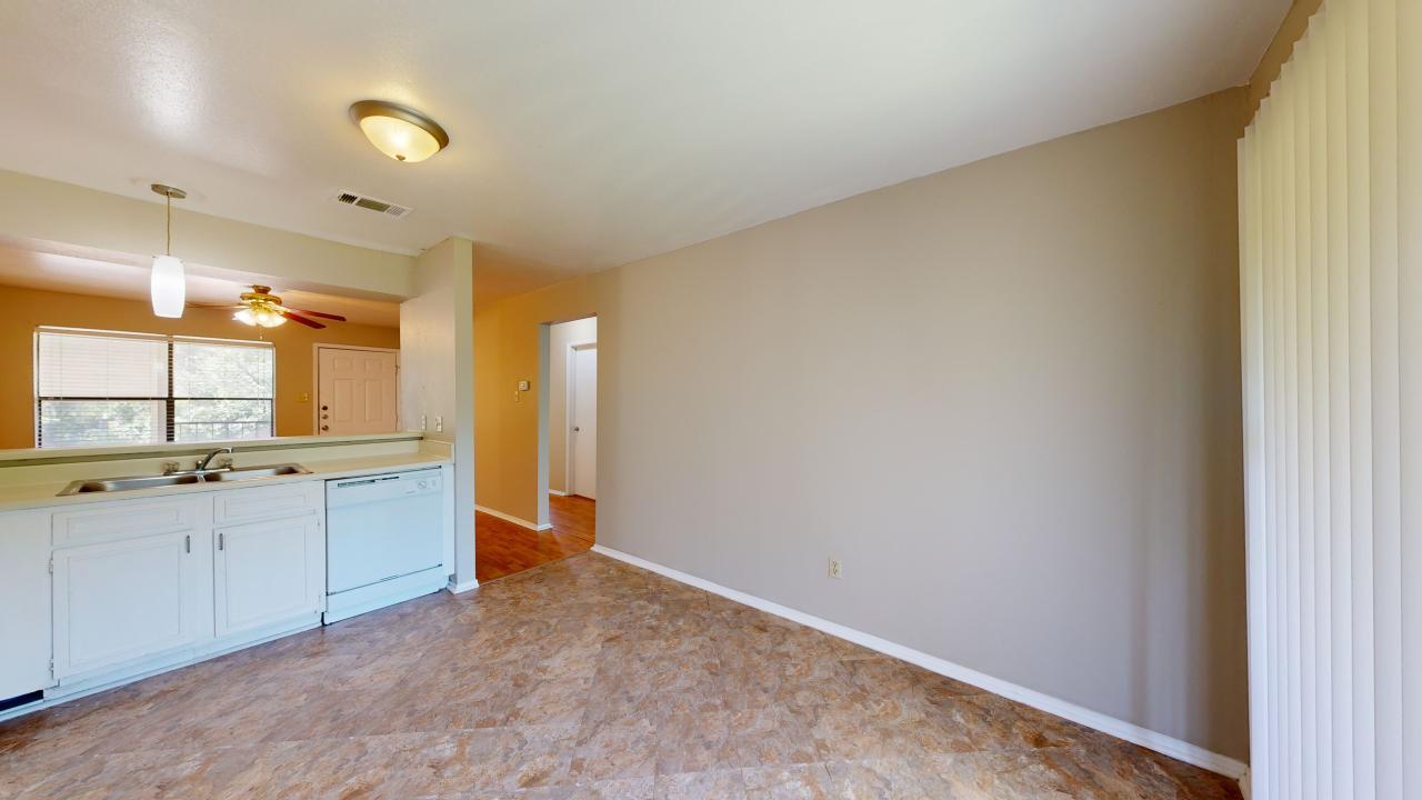 309 Manuel Unit D property image