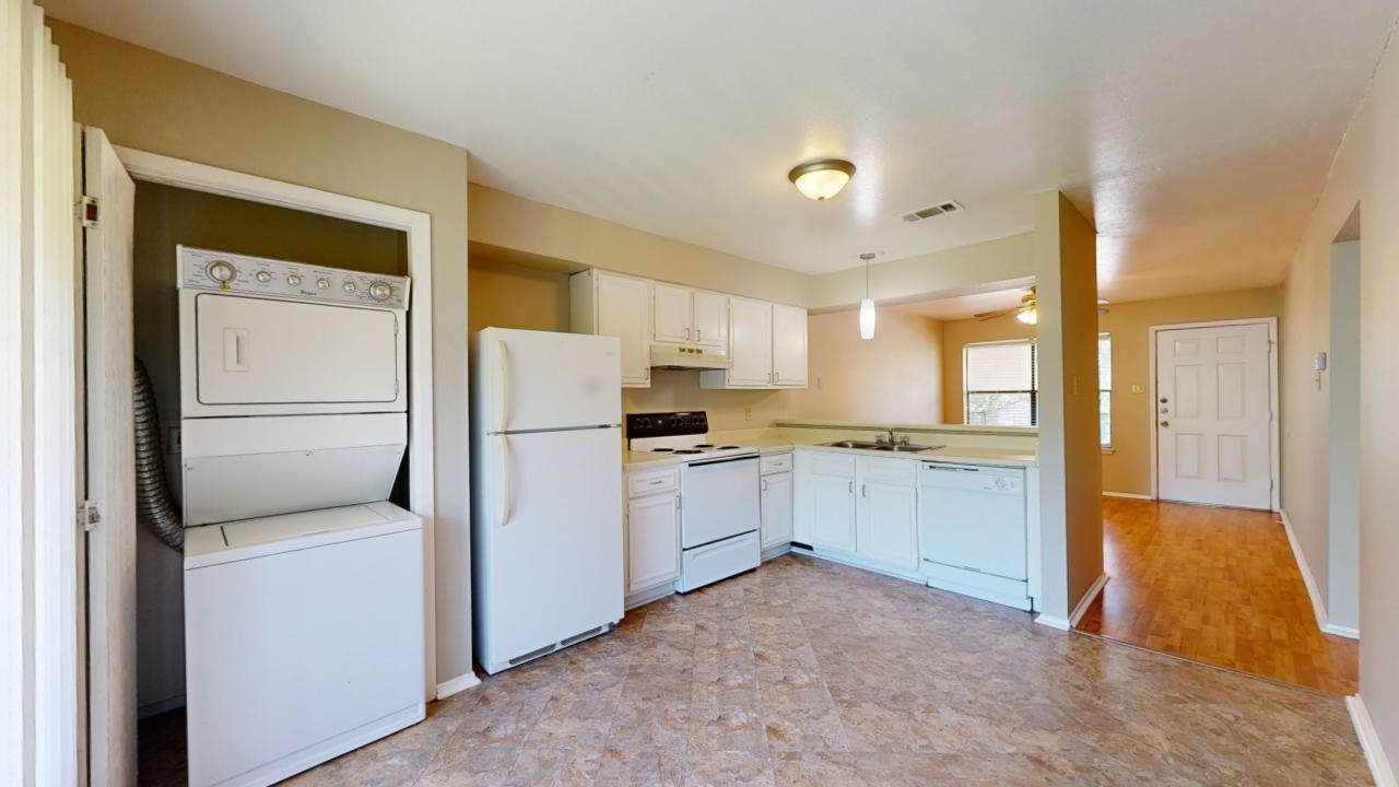 309 Manuel Unit D property image