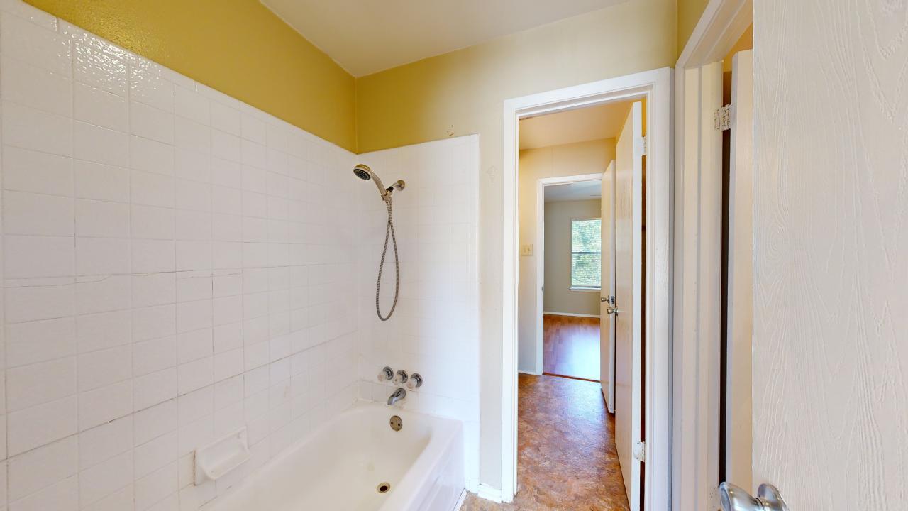 309 Manuel Unit D property image