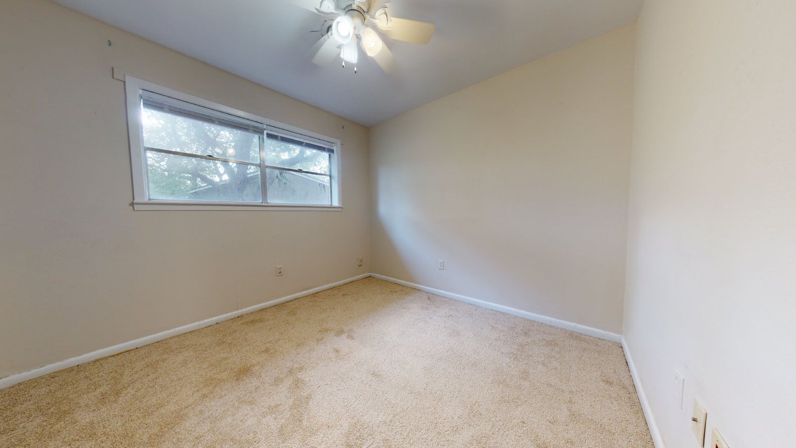 1207 Lawyer property image