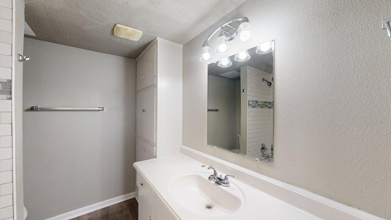 Unit 18 property image