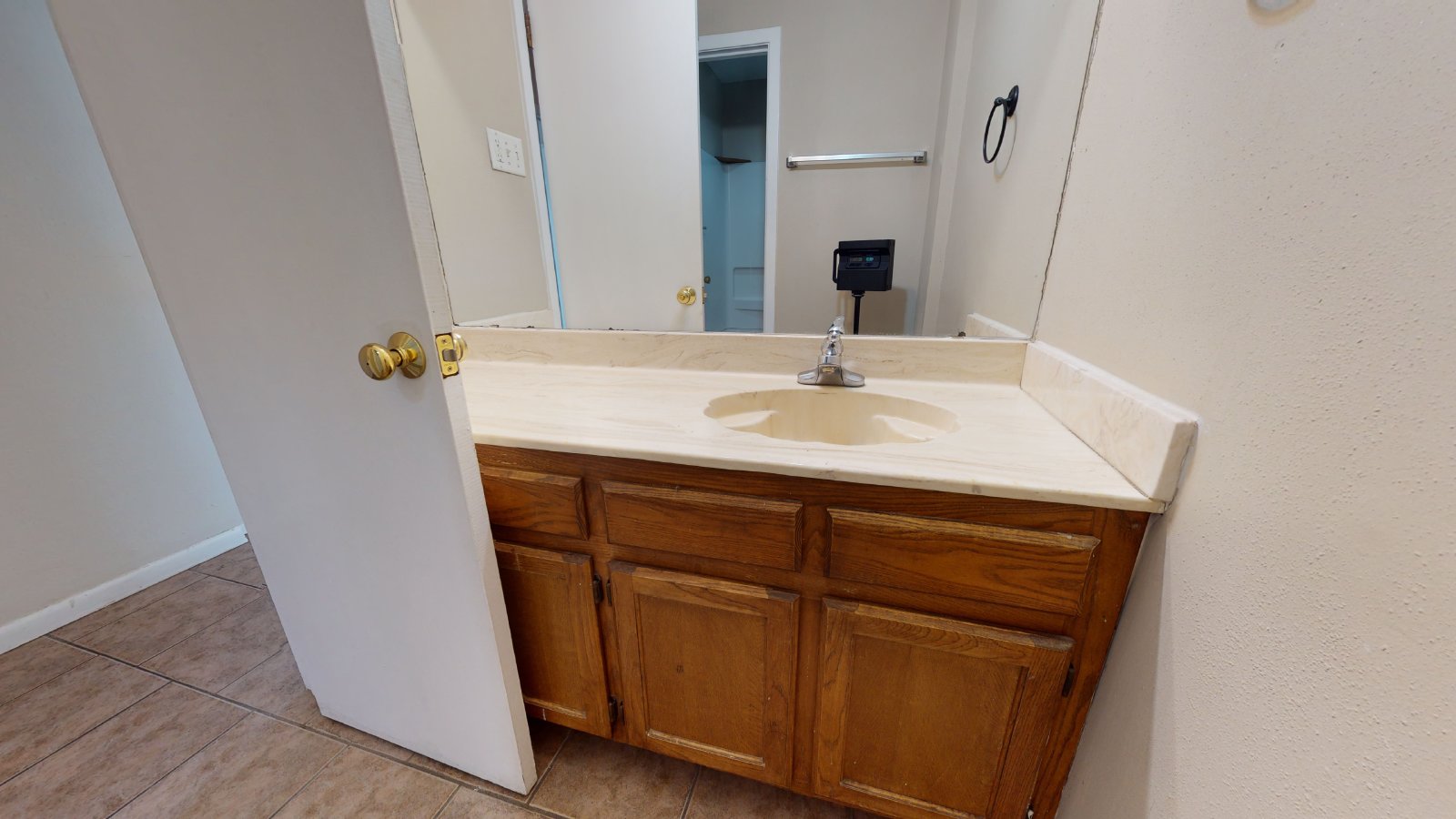 1207 Lawyer property image