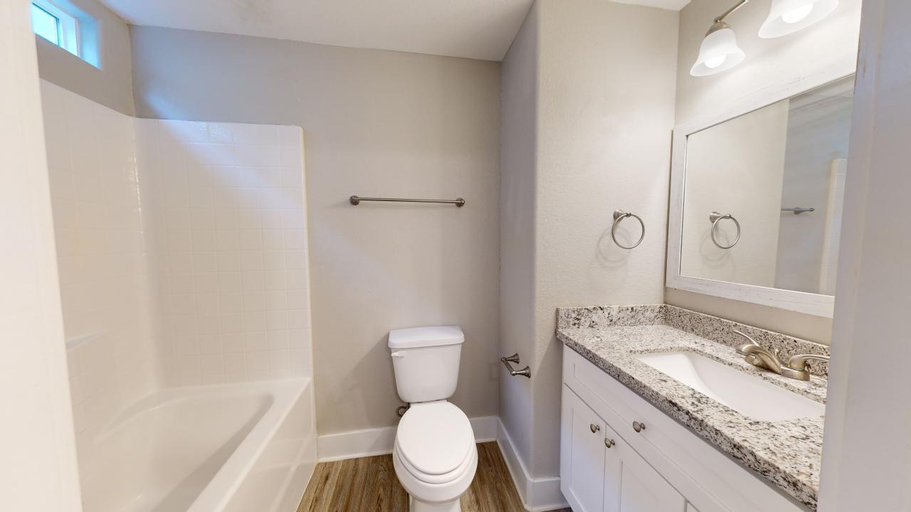 1412 Holleman property image