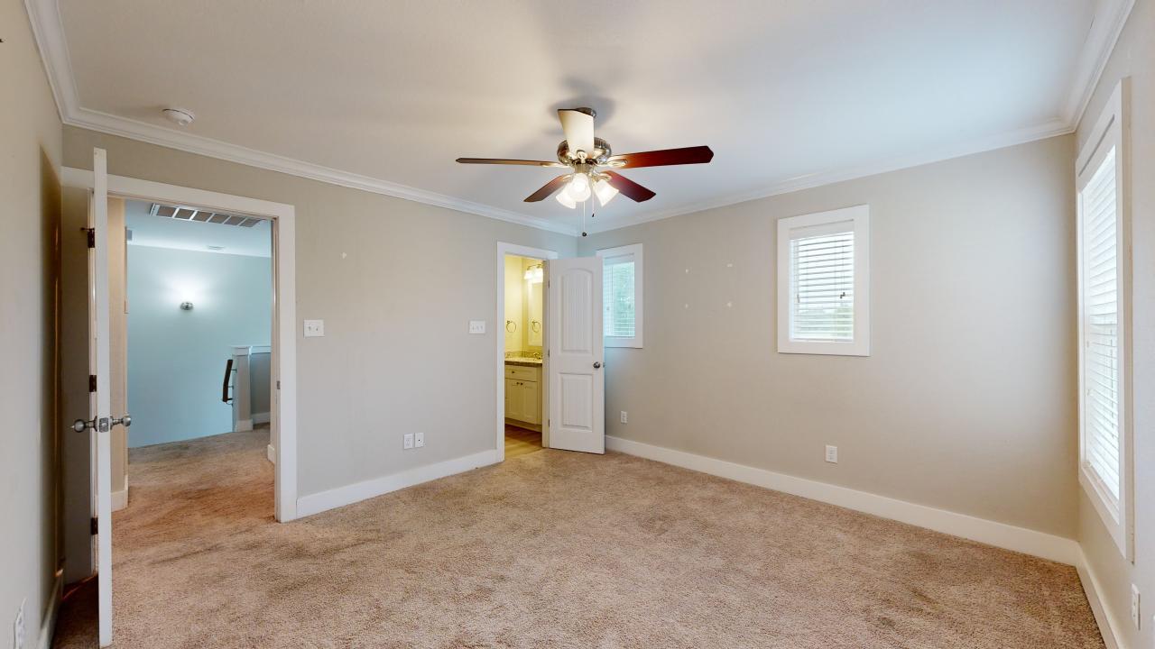 1412 Holleman property image