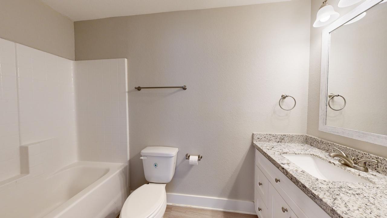 1412 Holleman property image