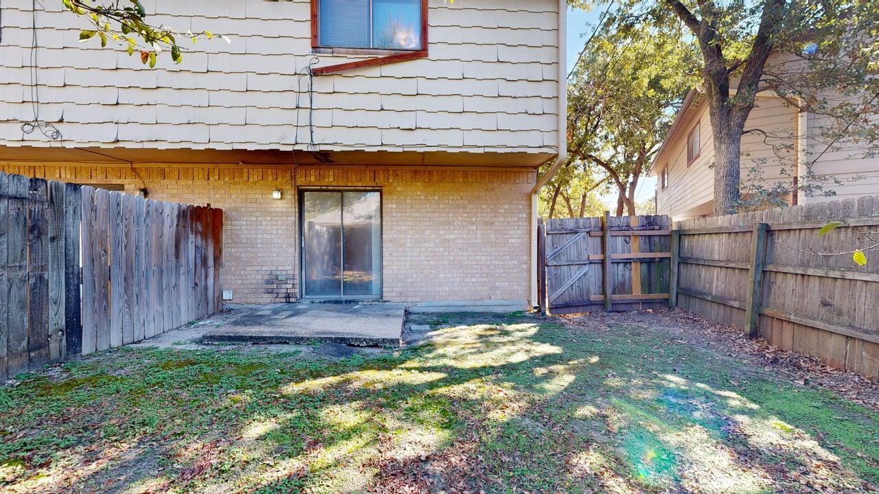 1002 Verde Dr. A property image