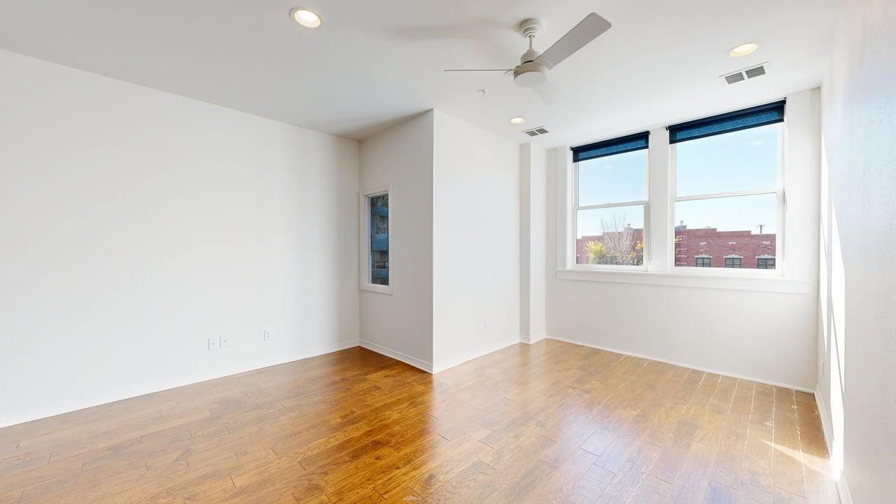 206 N Main 123 property image