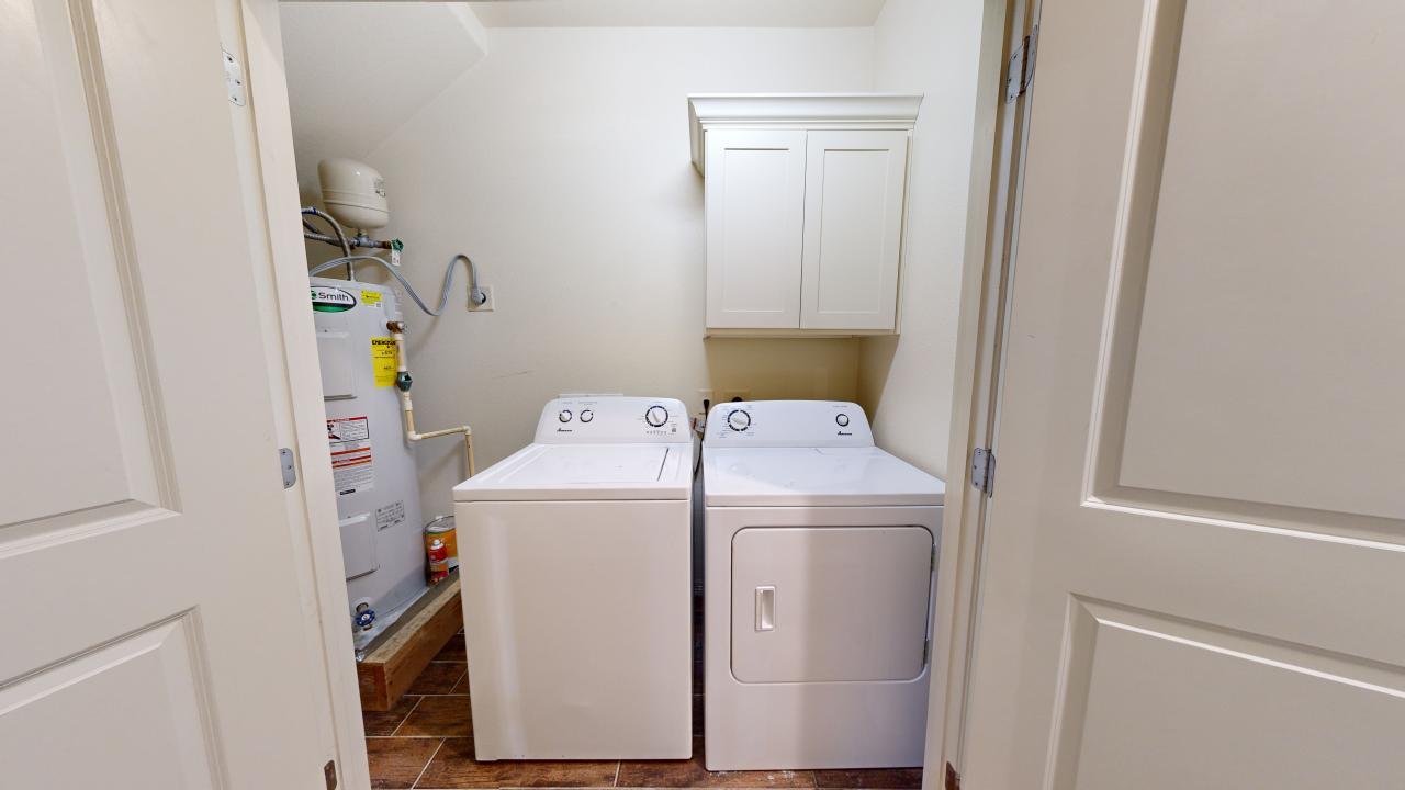 102 Richards property image