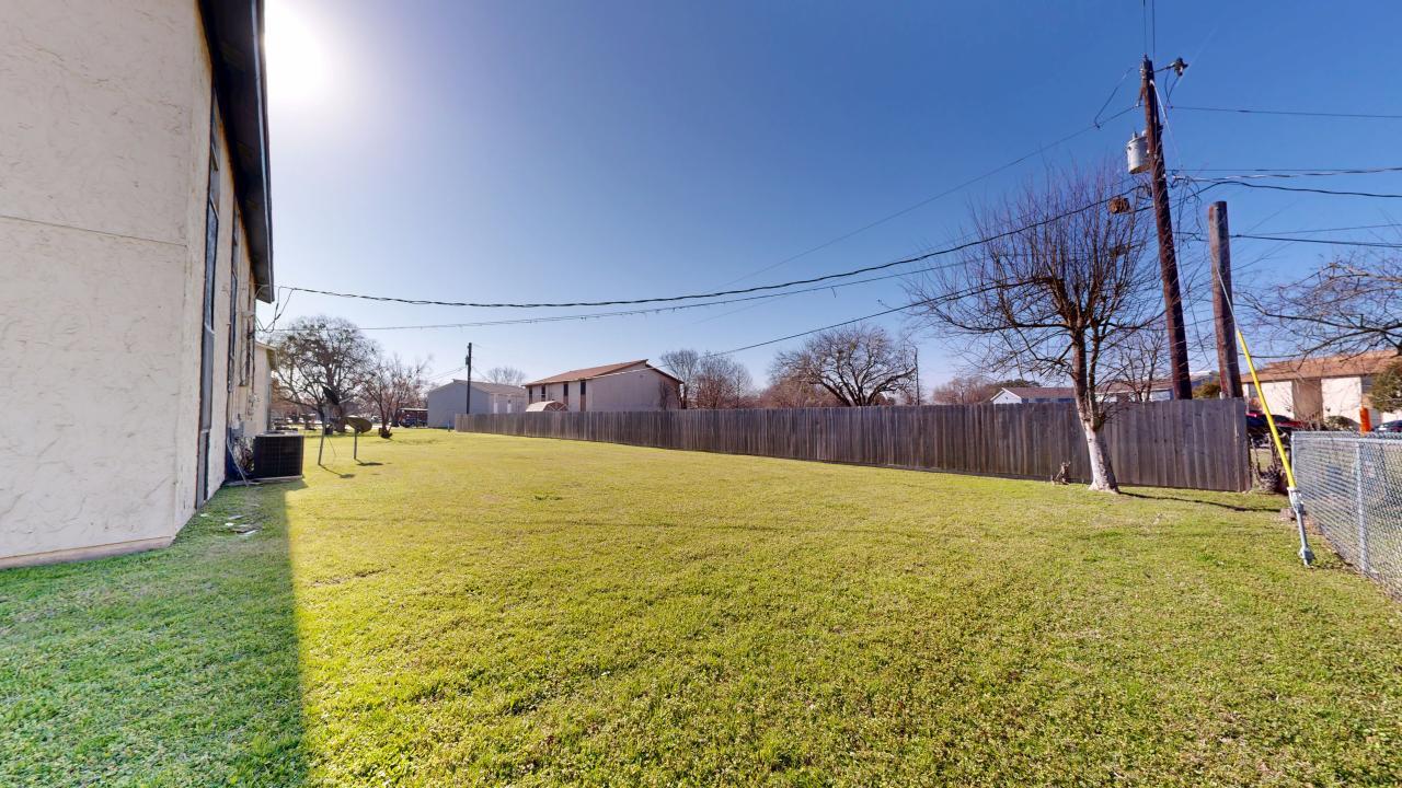 Unit B property image