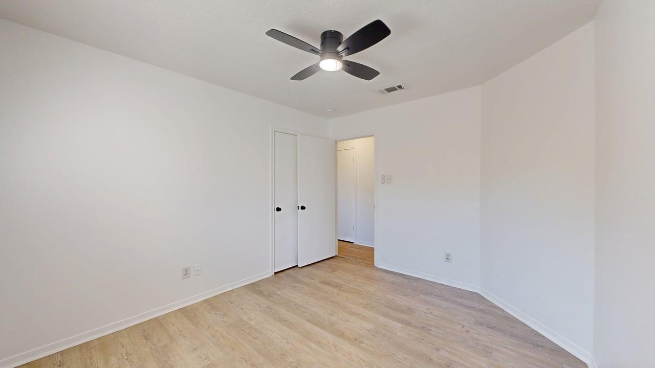 IMMEDIATE MOVE IN! property image