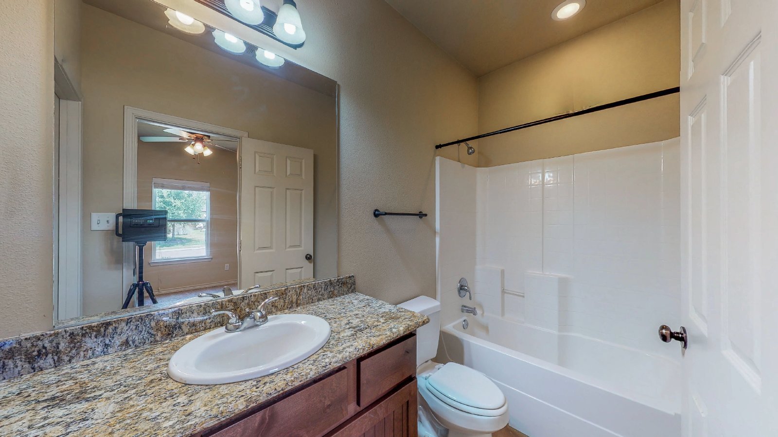 3410 CULLEN TRAIL property image