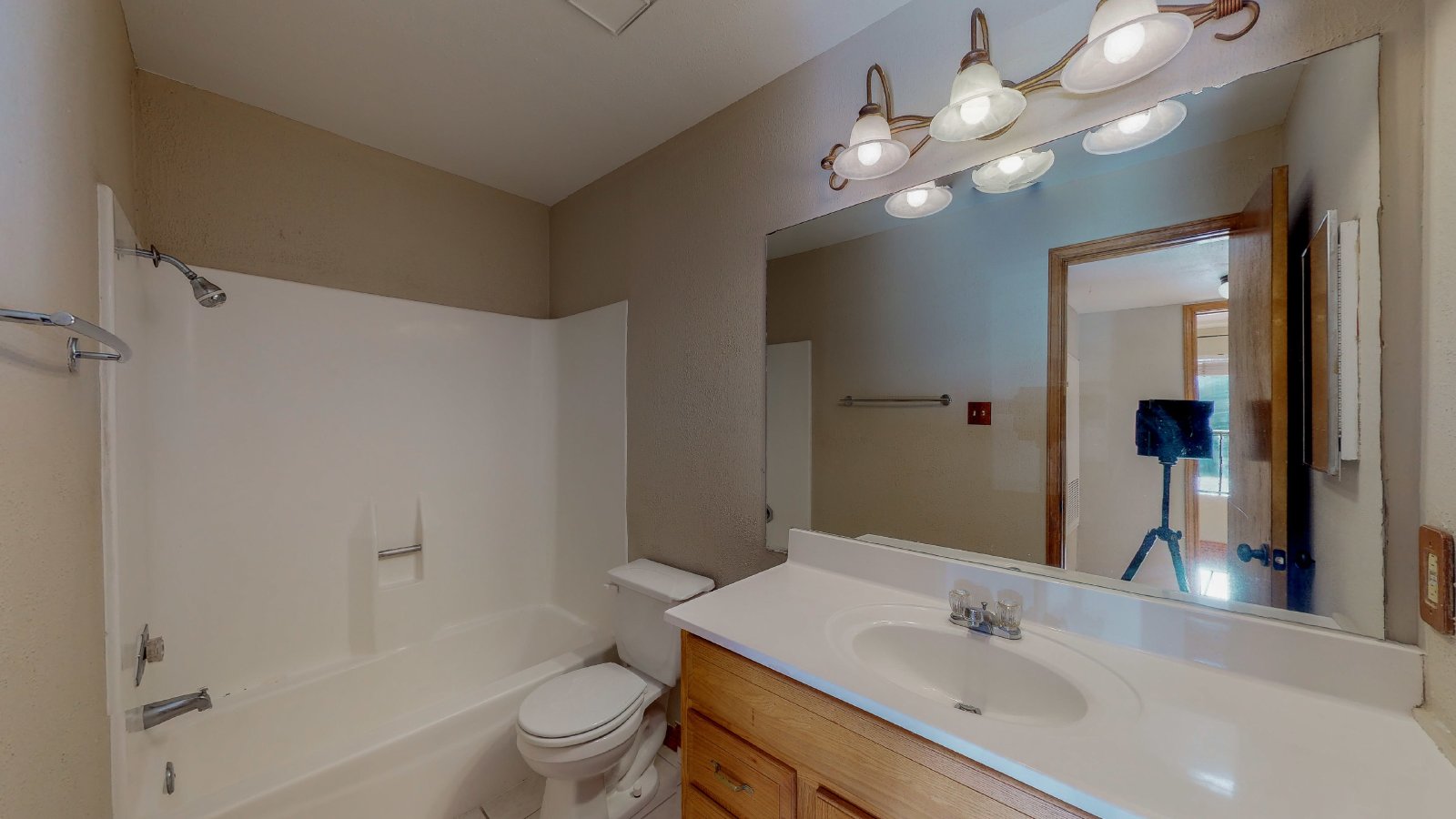 904 University Oaks #145 property image