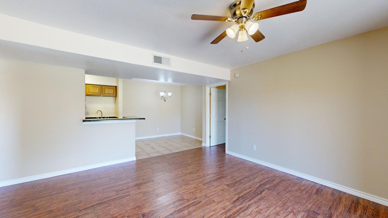 904 University Oaks Blvd #097 property image