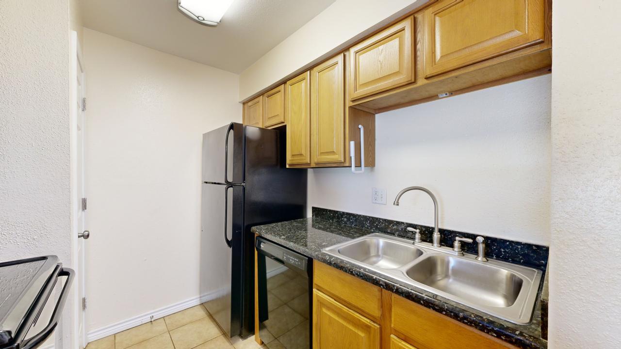 904 University Oaks Blvd #097 property image