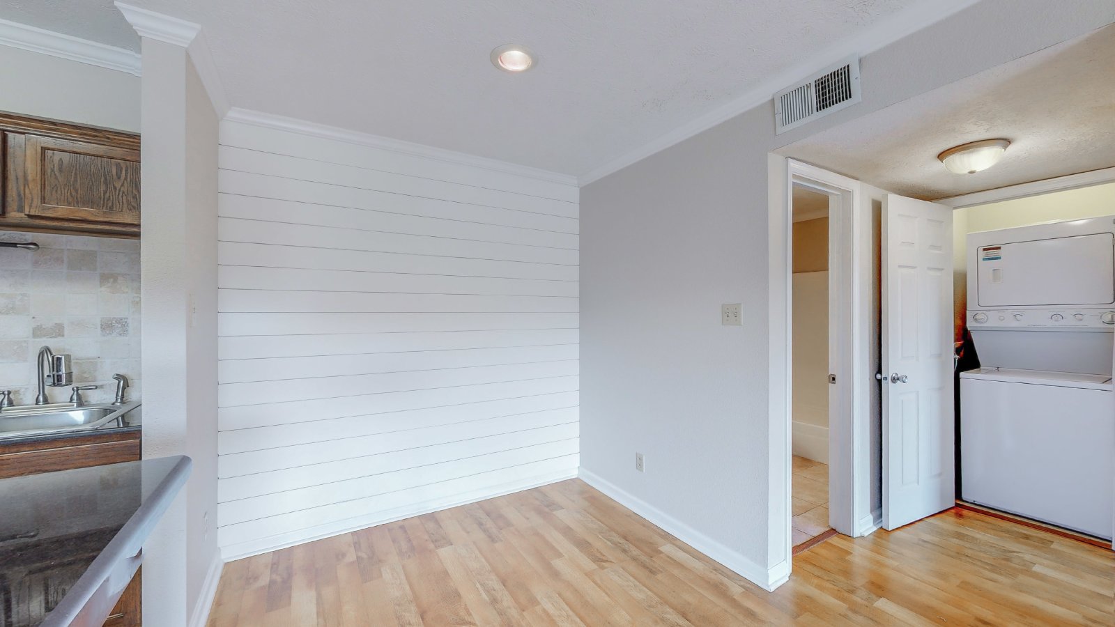 904 University Oaks #024 property image