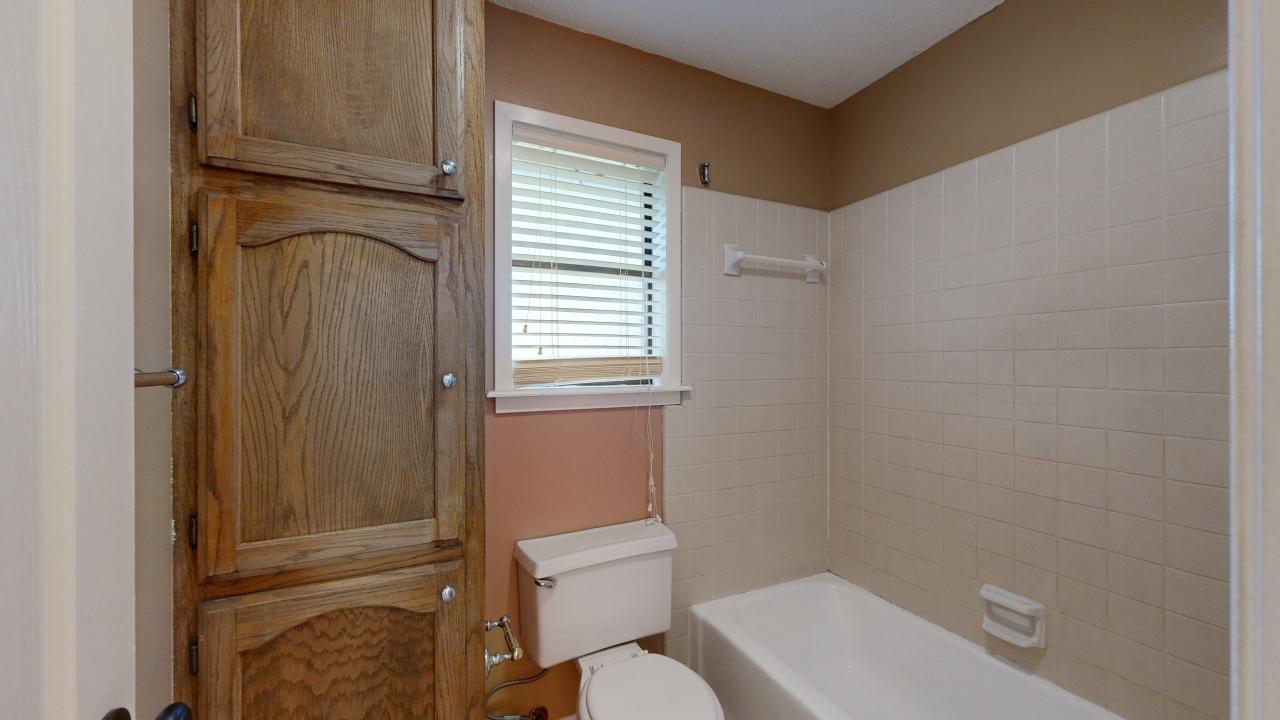 2704 Wilderness Dr. North property image