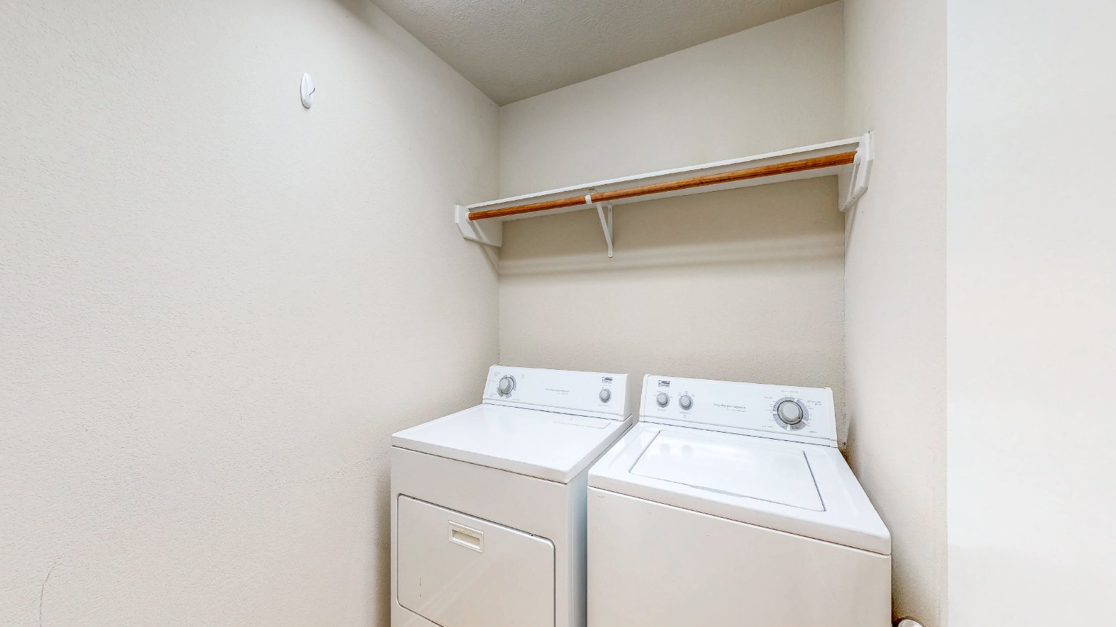 1000 Windmeadows Drive property image