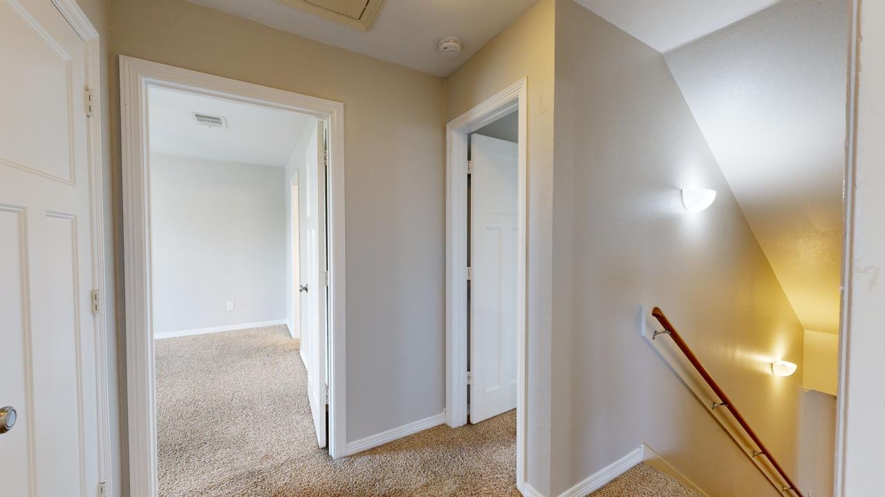 Large 4 bedroom property image