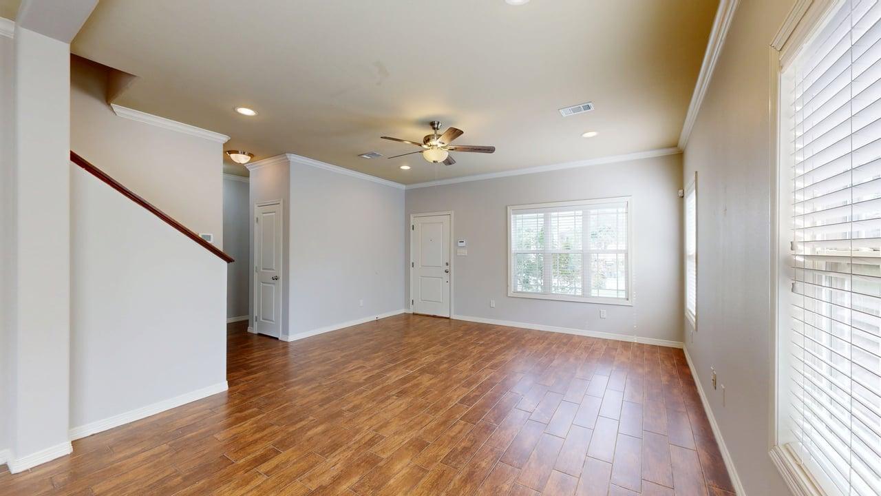 106 Richards property image