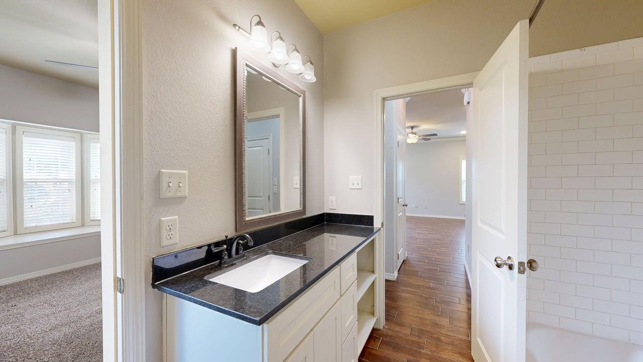 106 Richards property image