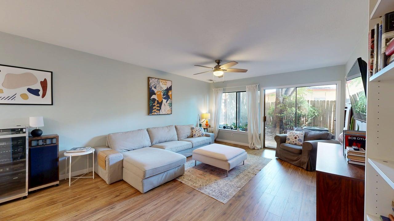 4345 Carter Creek Pky 5 property image