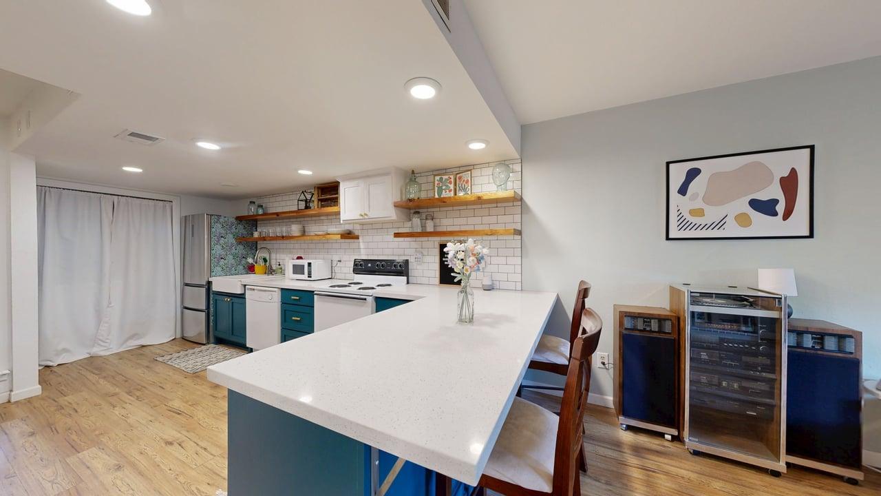 4345 Carter Creek Pky 5 property image