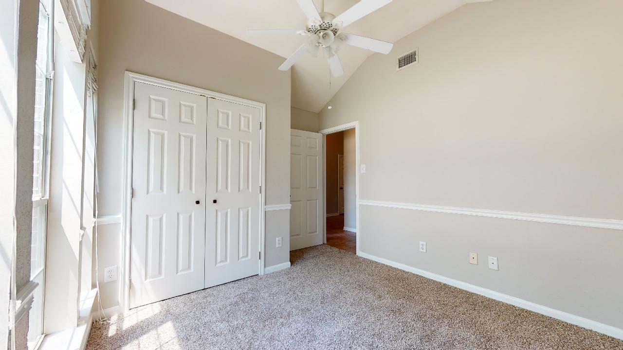 217 Augsburg Court property image