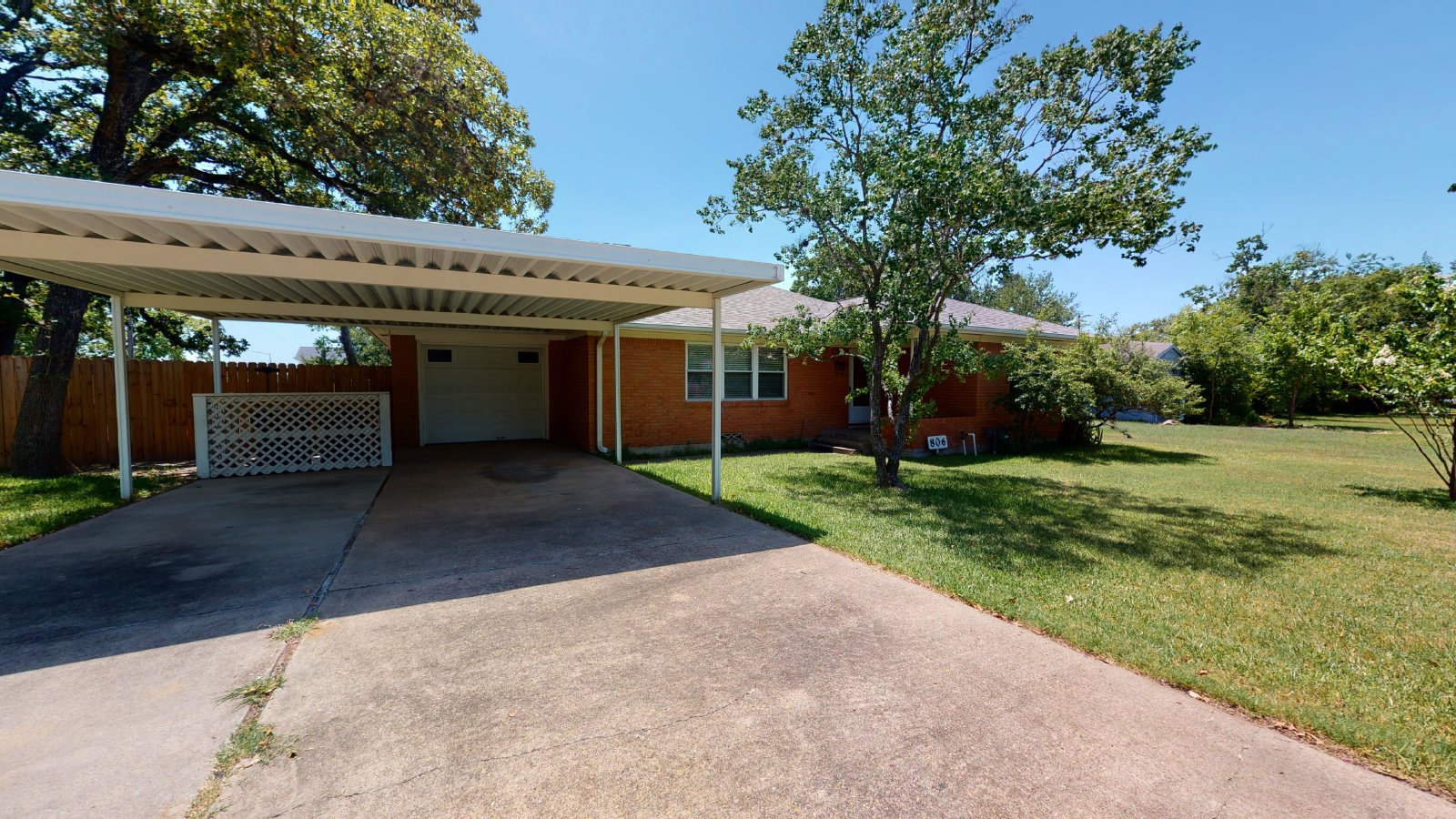 806 Gilchrist Ave. property image