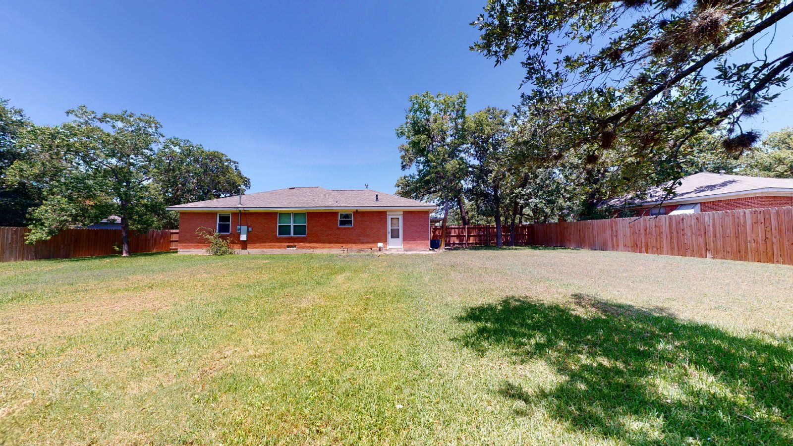 806 Gilchrist Ave. property image