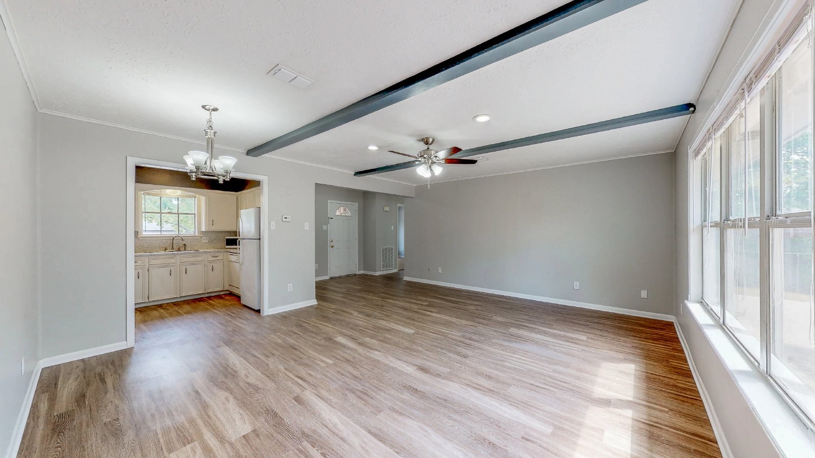 1000 Holleman Dr. property image