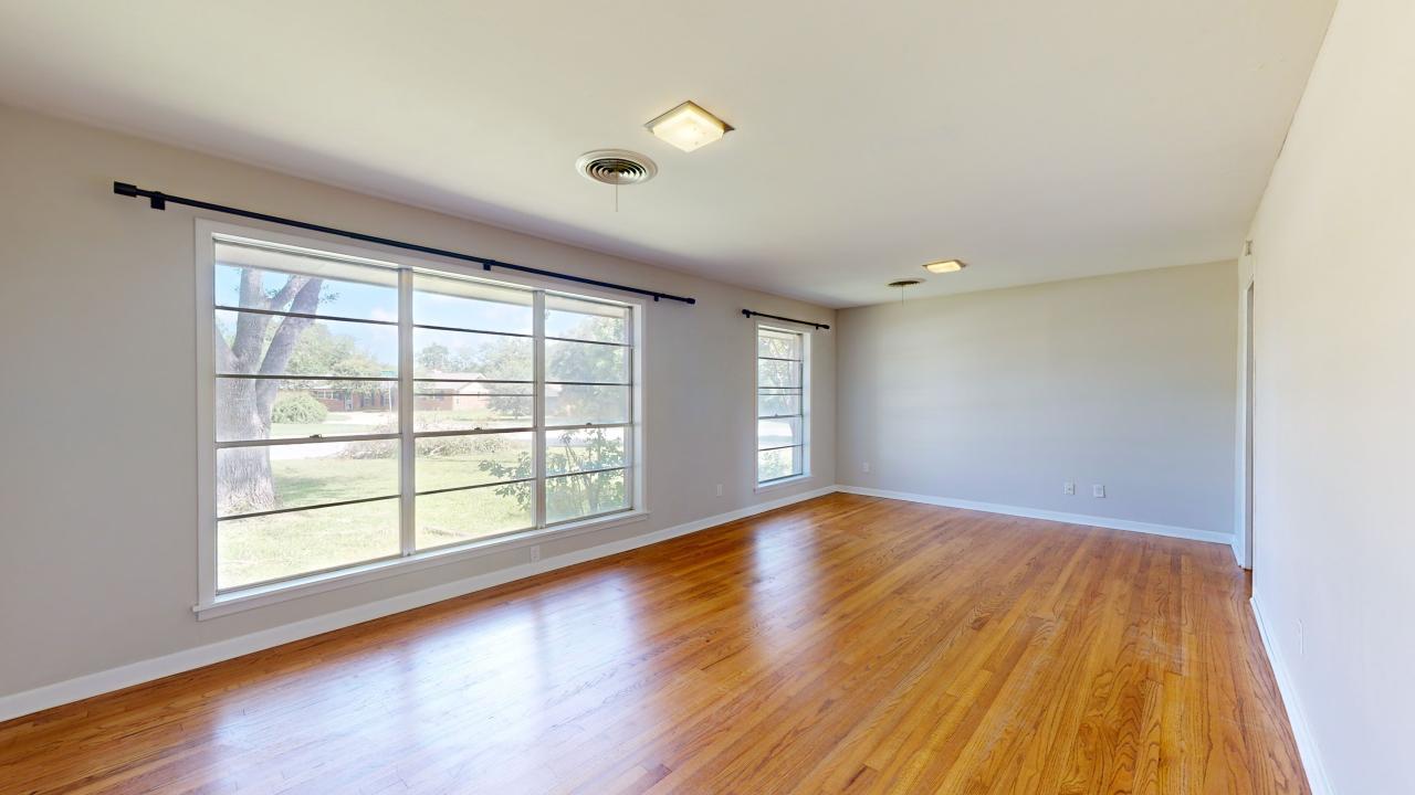 203 West Brookside Drive property image