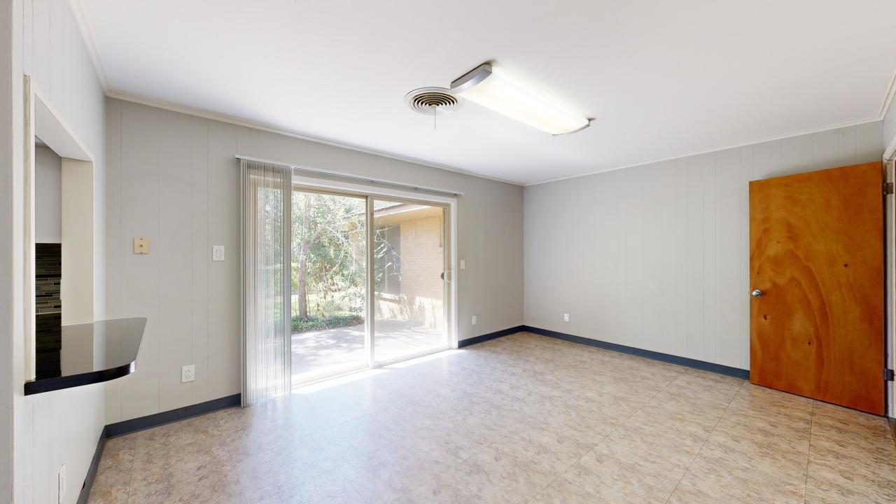 203 West Brookside Drive property image