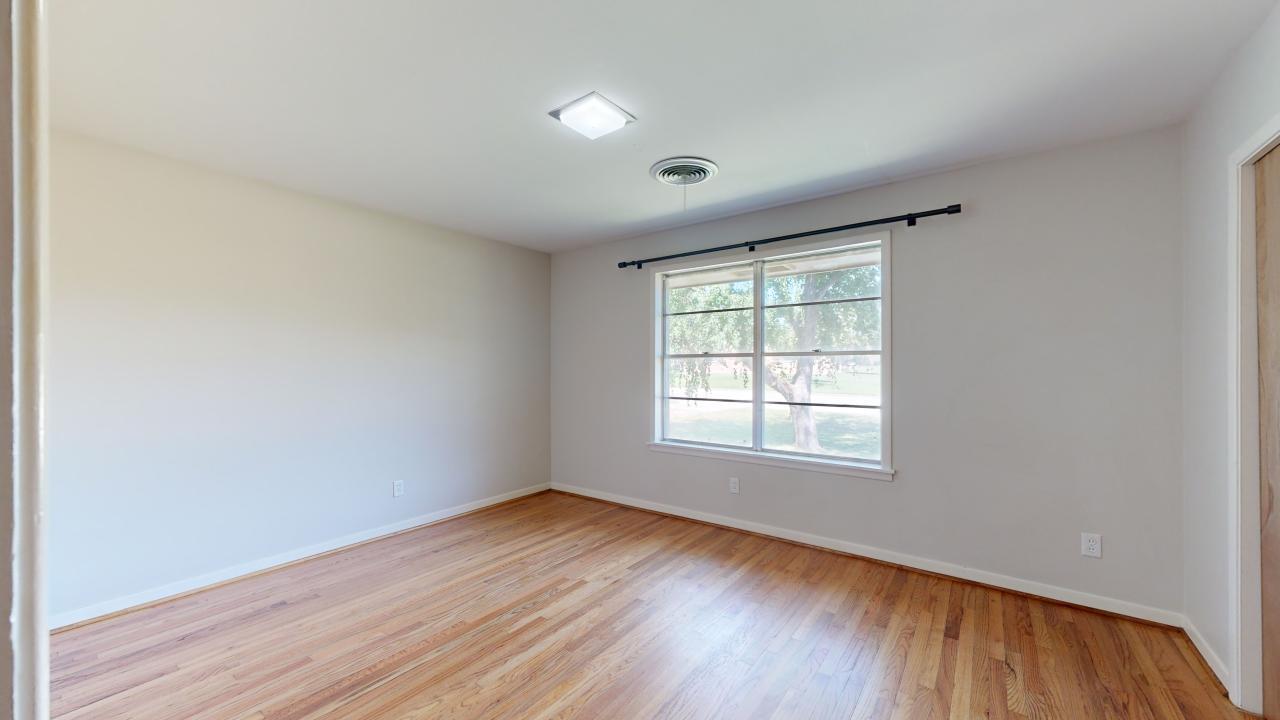 203 West Brookside Drive property image