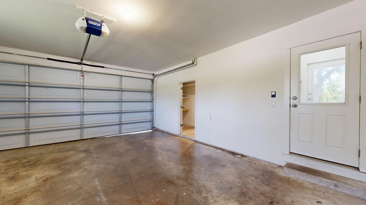 203 West Brookside Drive property image