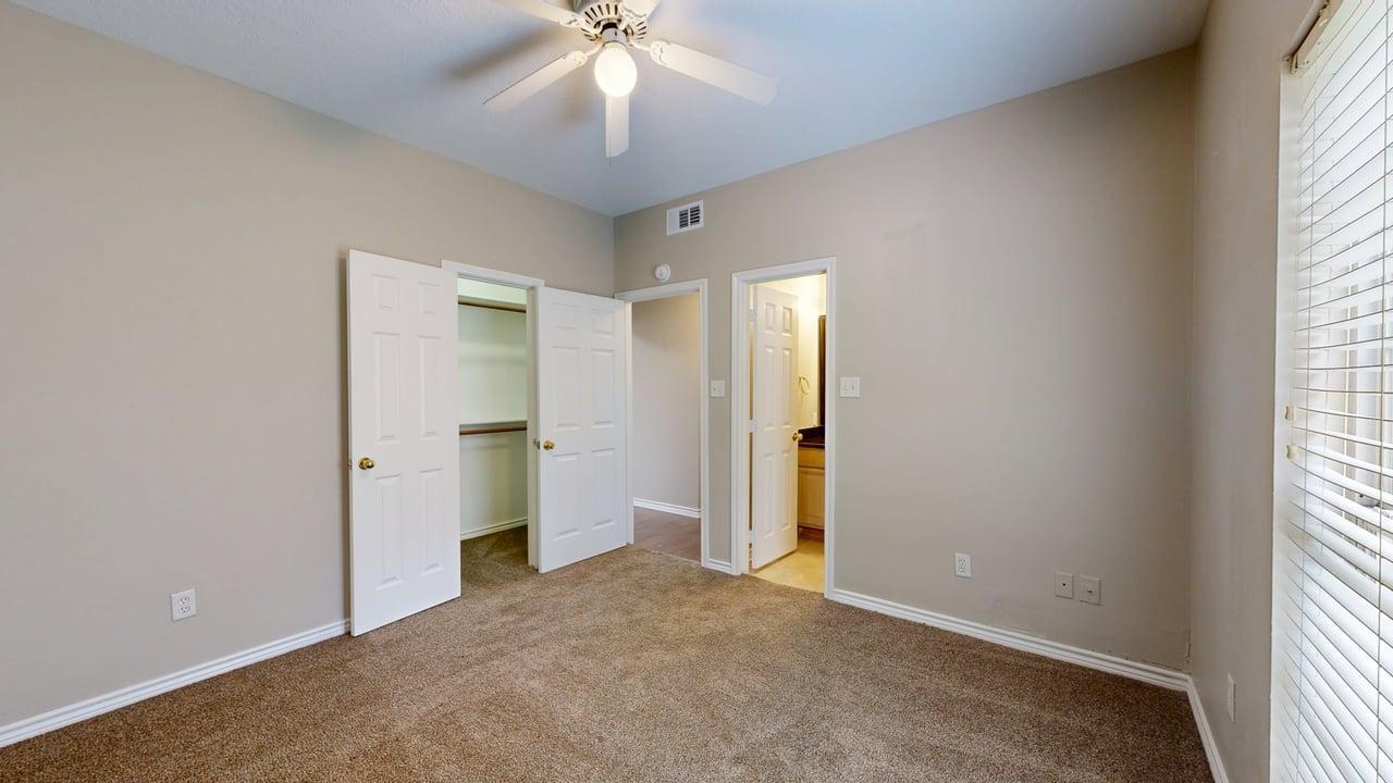 1621 Park Place property image