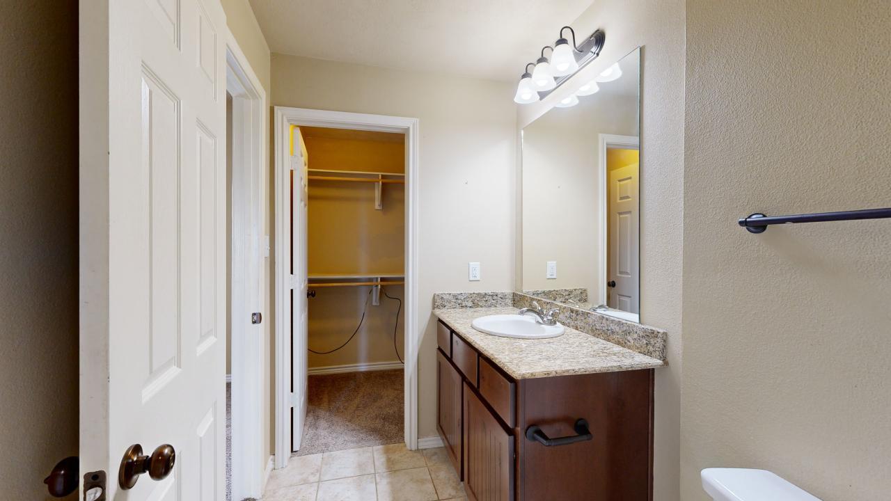 3403 Cullen property image