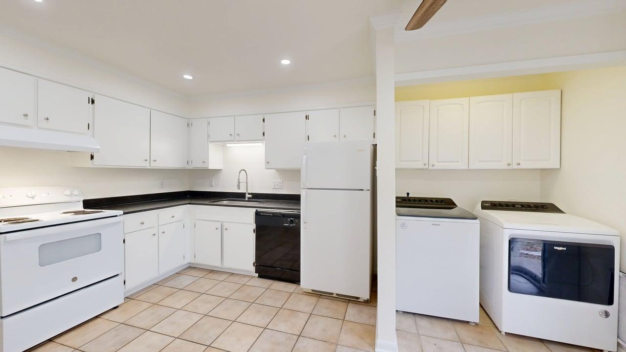 1601/1603 2 property image