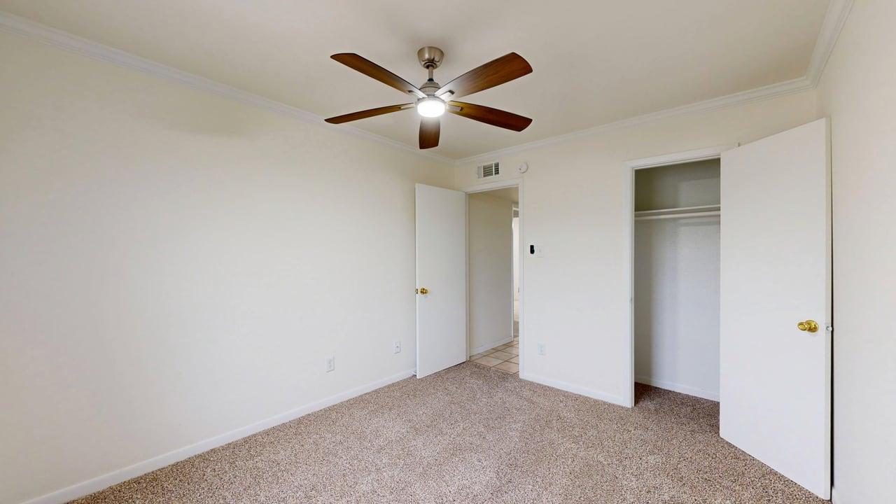 1601/1603 2 property image