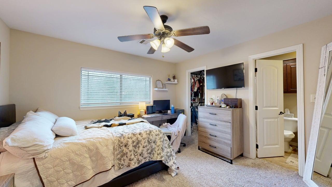 454 Chimney Hill property image