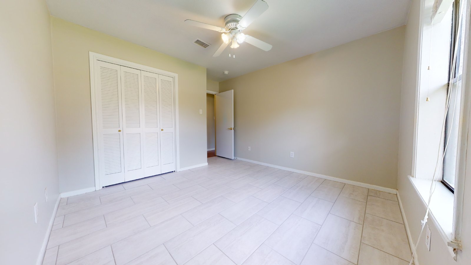 1003 Val Verde property image