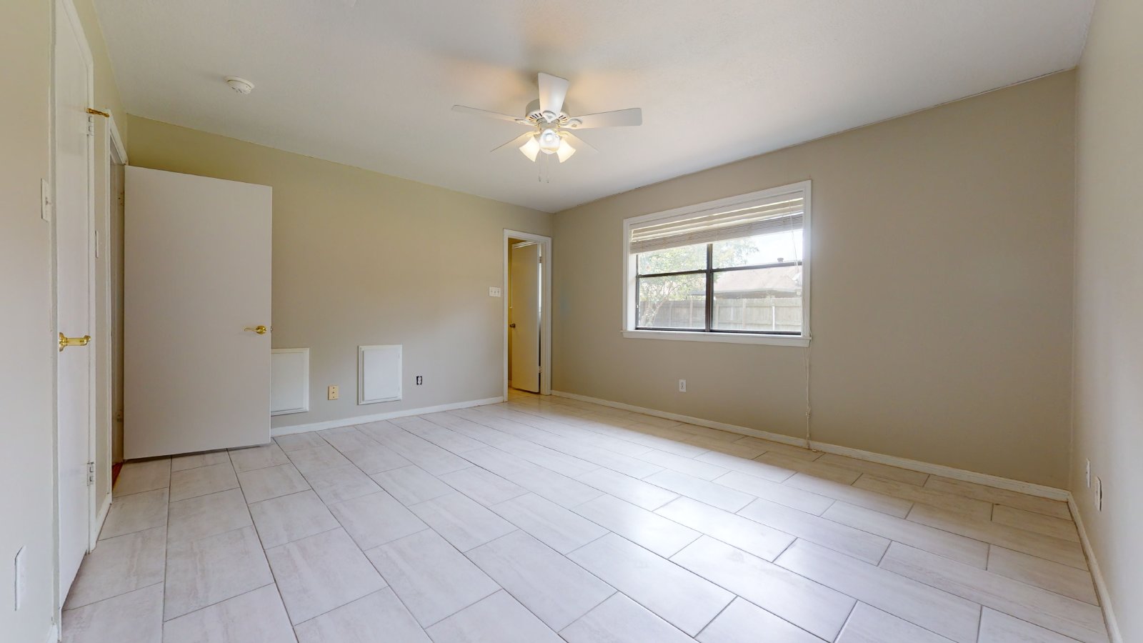 1003 Val Verde property image