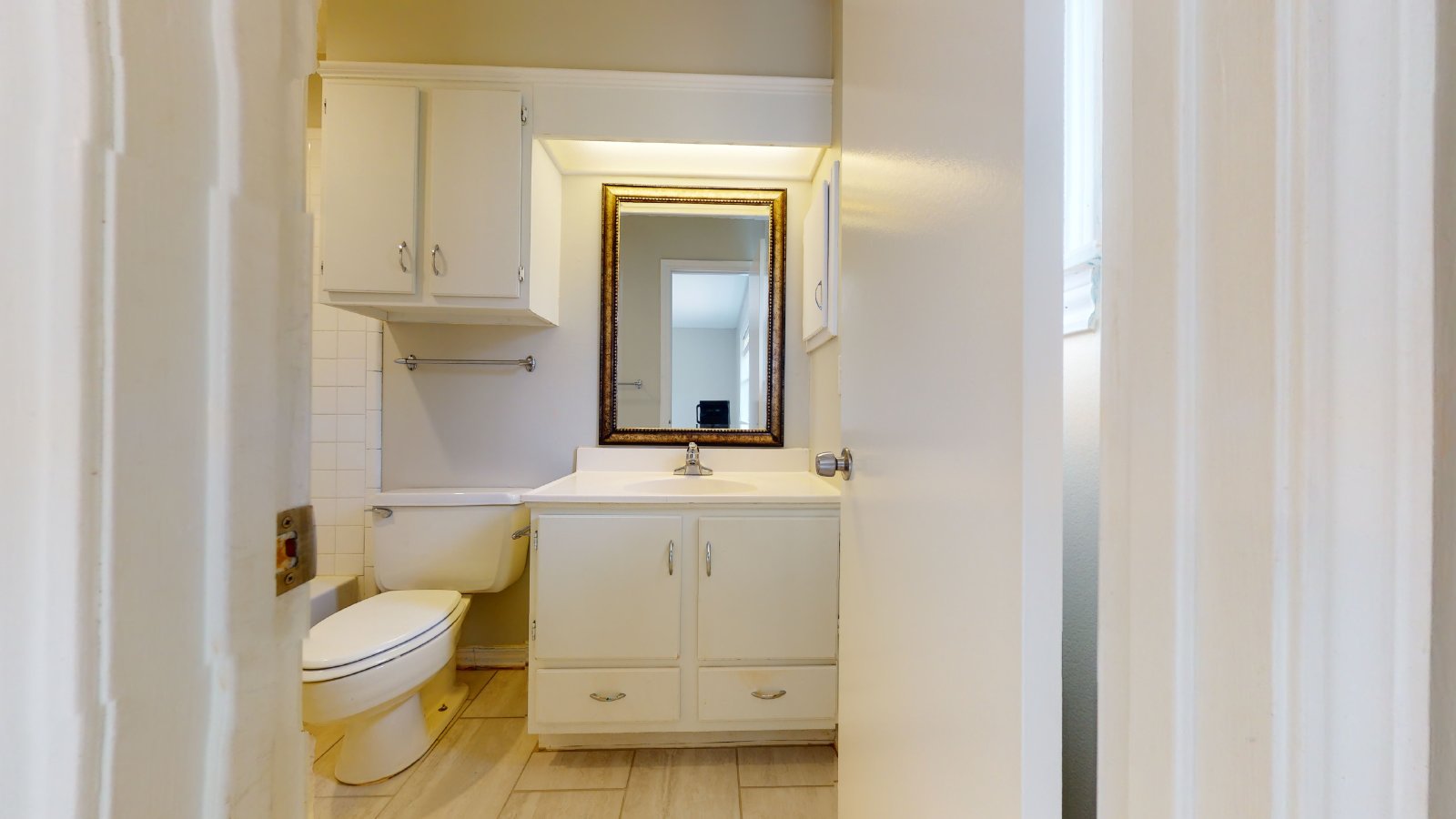 1003 Val Verde property image