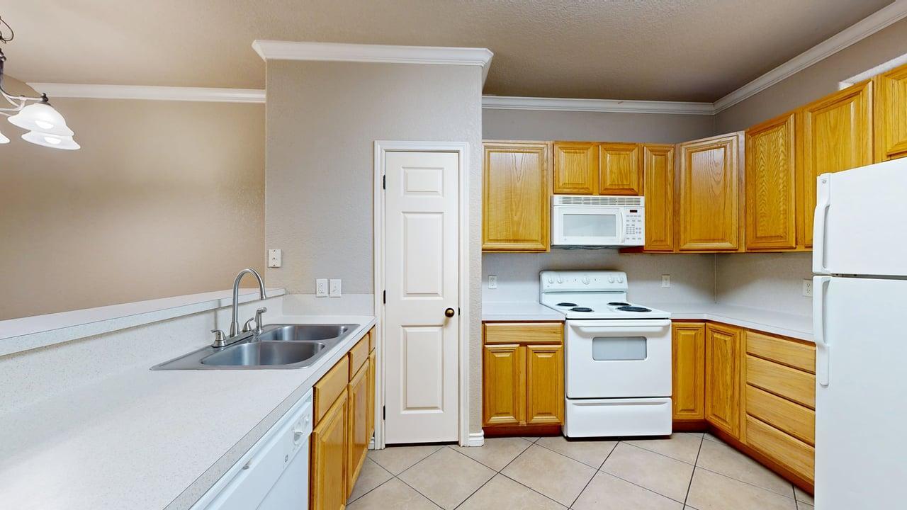 111 Kleine property image