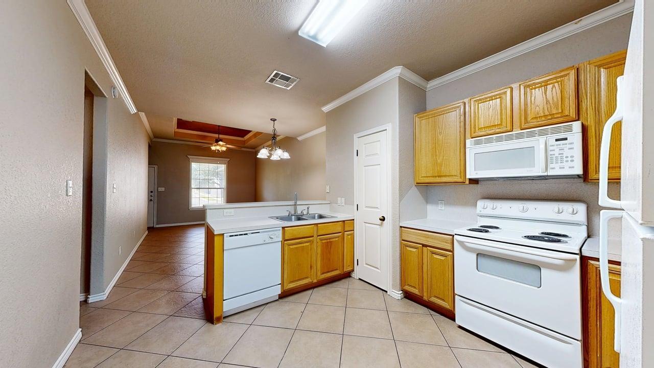 111 Kleine property image