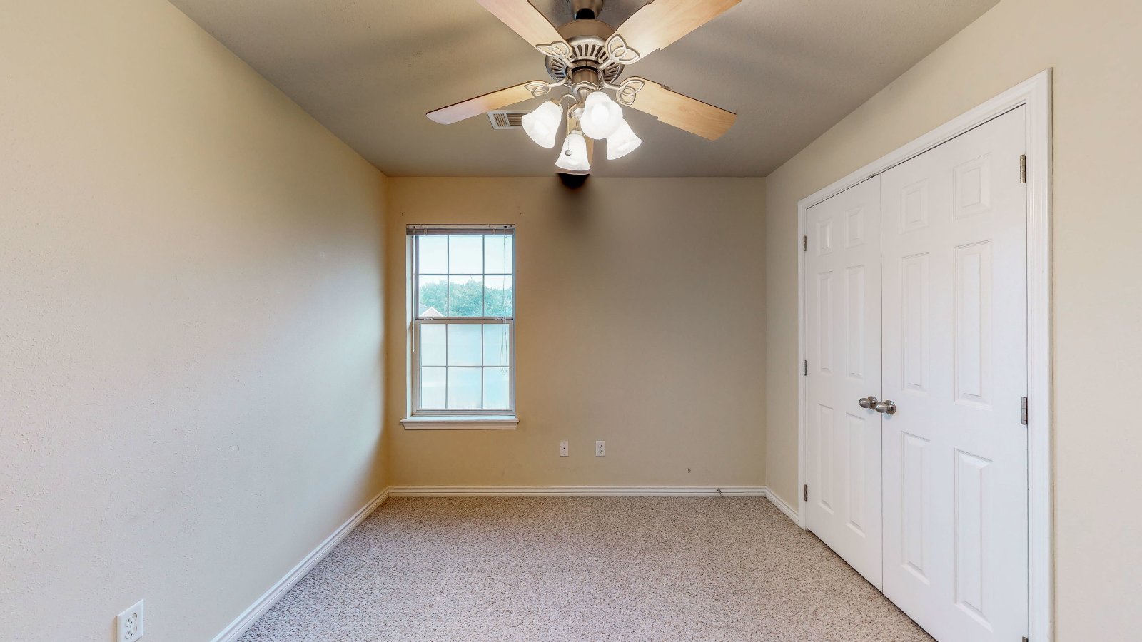 1420 Western Oaks Court property image