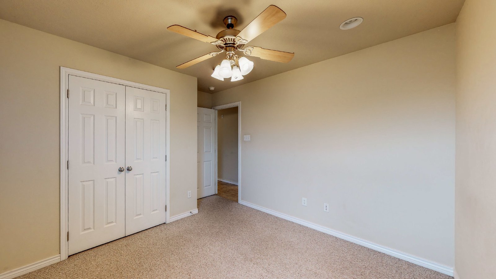 1420 Western Oaks Court property image