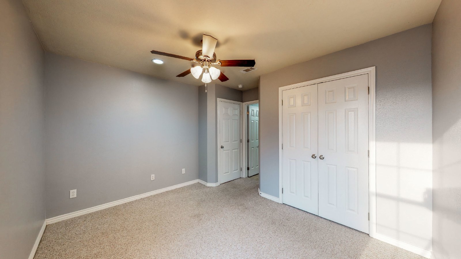 1420 Western Oaks Court property image